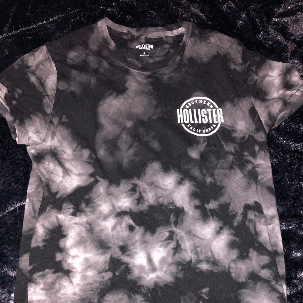 Hollister tie dye t shirt